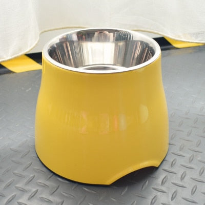 Large capacity dog feeder